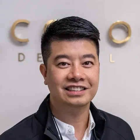 Dr. Marcus Hoang